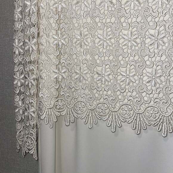 Karen Miller New York Cream Crocheted Lace Formal Dress - Picture 2 of 5